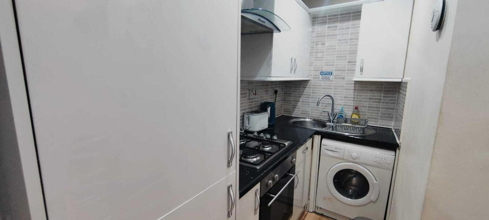 Kings Central Apartments In Kings Cross ลอนดอน ภายนอก รูปภาพ