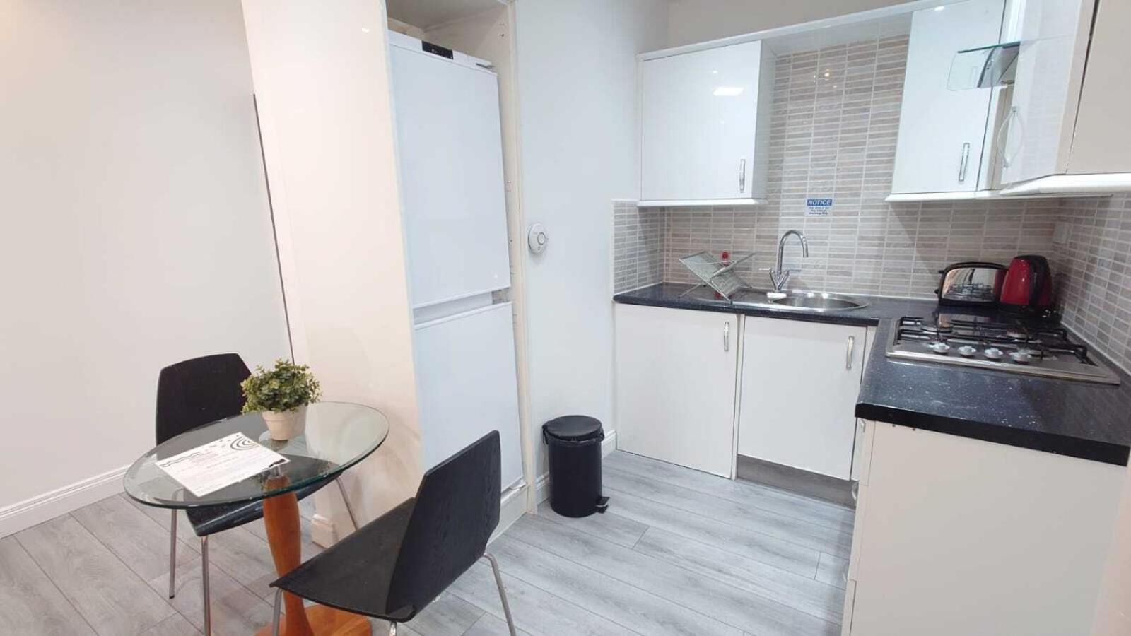 Kings Central Apartments In Kings Cross ลอนดอน ภายนอก รูปภาพ