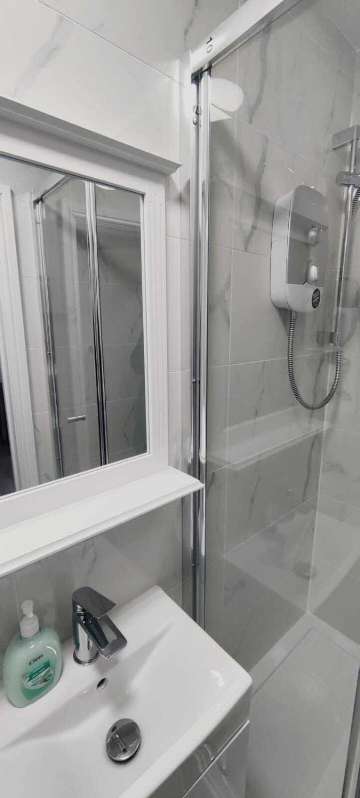 Kings Central Apartments In Kings Cross ลอนดอน ห้อง รูปภาพ